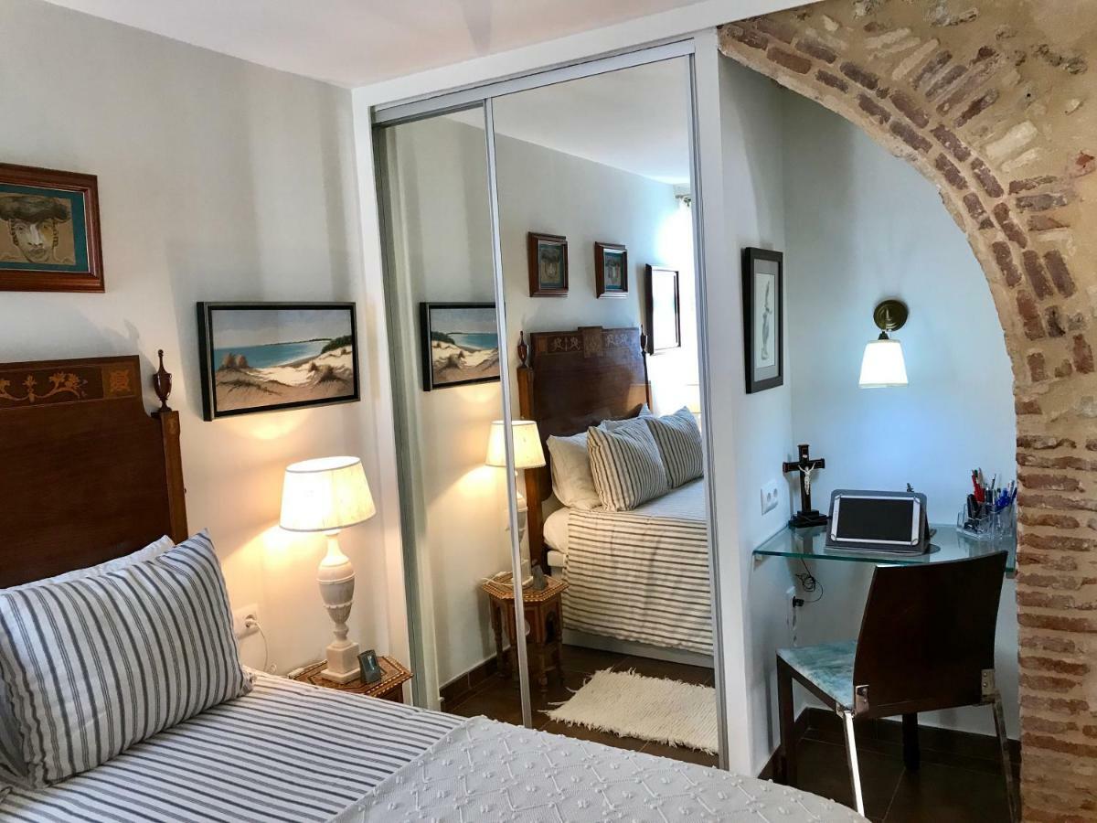 Apartamento Con Terraza,A 100M Playa Costilla Y Frente Al Castillo Rota Exterior photo